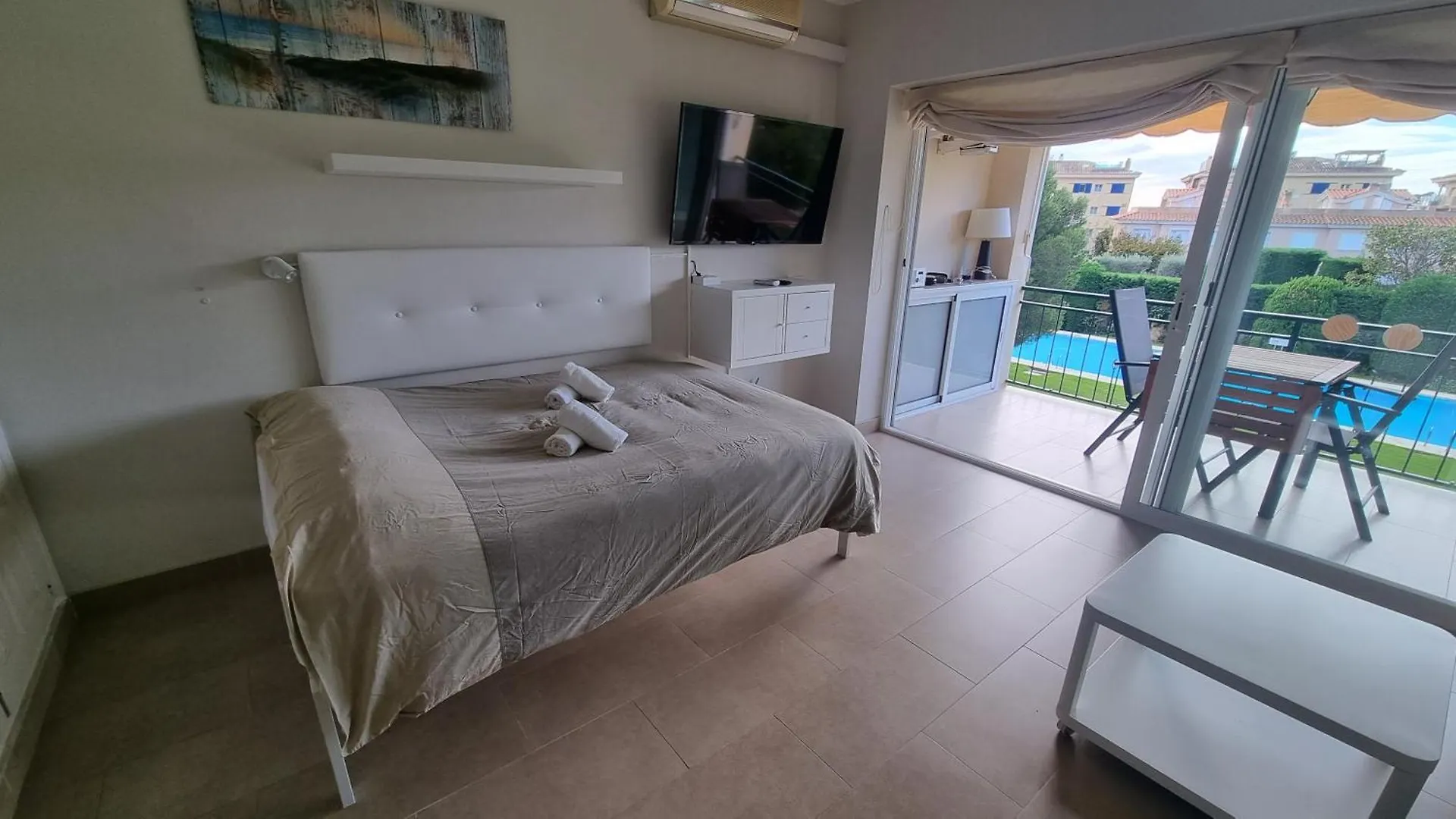 Vidabrava, Sagaro Garden Loft Apartment S'Agaro